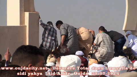 مصلى سيدي يحيى خلال عيد الفطر : سوءالتنظيم ، الفوضى ، عرقلة حركة المرور VIDEO